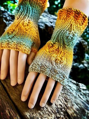 Leaf Crochet Fingerless Gloves Pattern