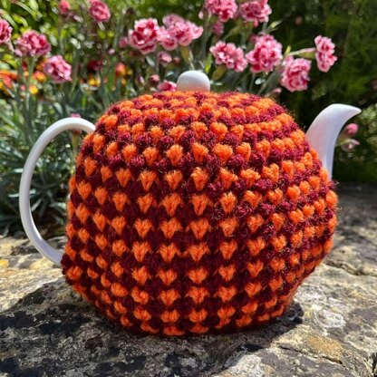 Retro Tweed 4 Cup Teapot Cosy Knitting Pattern.