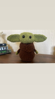 Baby yoda alien