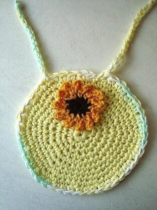 456 BABY BIB AND FLOWER