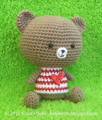Bobby Bear: Crochet Pattern for a Bear Doll