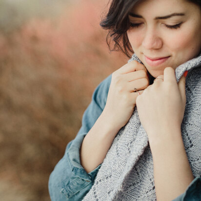 Ahead Cowl in SweetGeorgia Superwash DK - Downloadable PDF