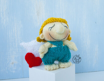 Small Cupid doll