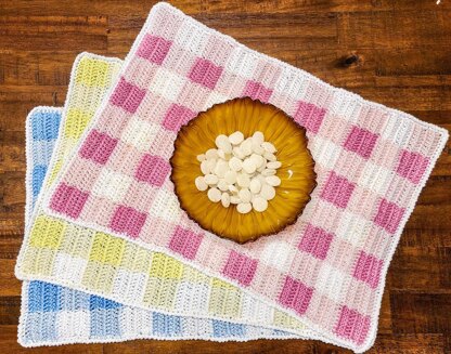 Spring Gingham Placemats