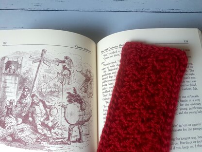 Crochet bookmark v.02