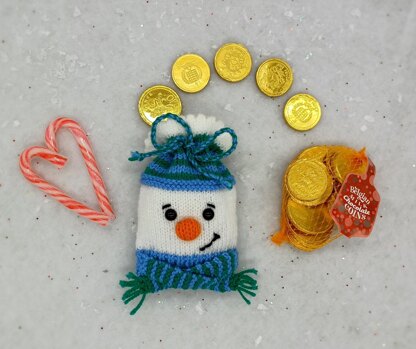 PDF Christmas DK Knitting Pattern Decoration Chocolate Coin Bags Gift Charity knit EASY Christmas Eve Box Robin Snowman Reindeer