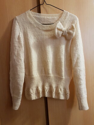 Women' s sweater