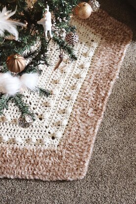 Solstice Tree Skirt