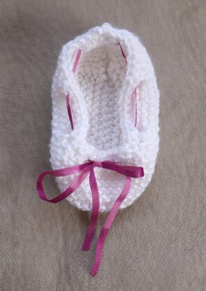 Garter stitch baby shoes - Olivia