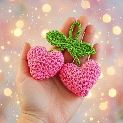 Crochet 2 Hearts Keychain Pattern – Mini Heart Bag Charm (PDF + Video)