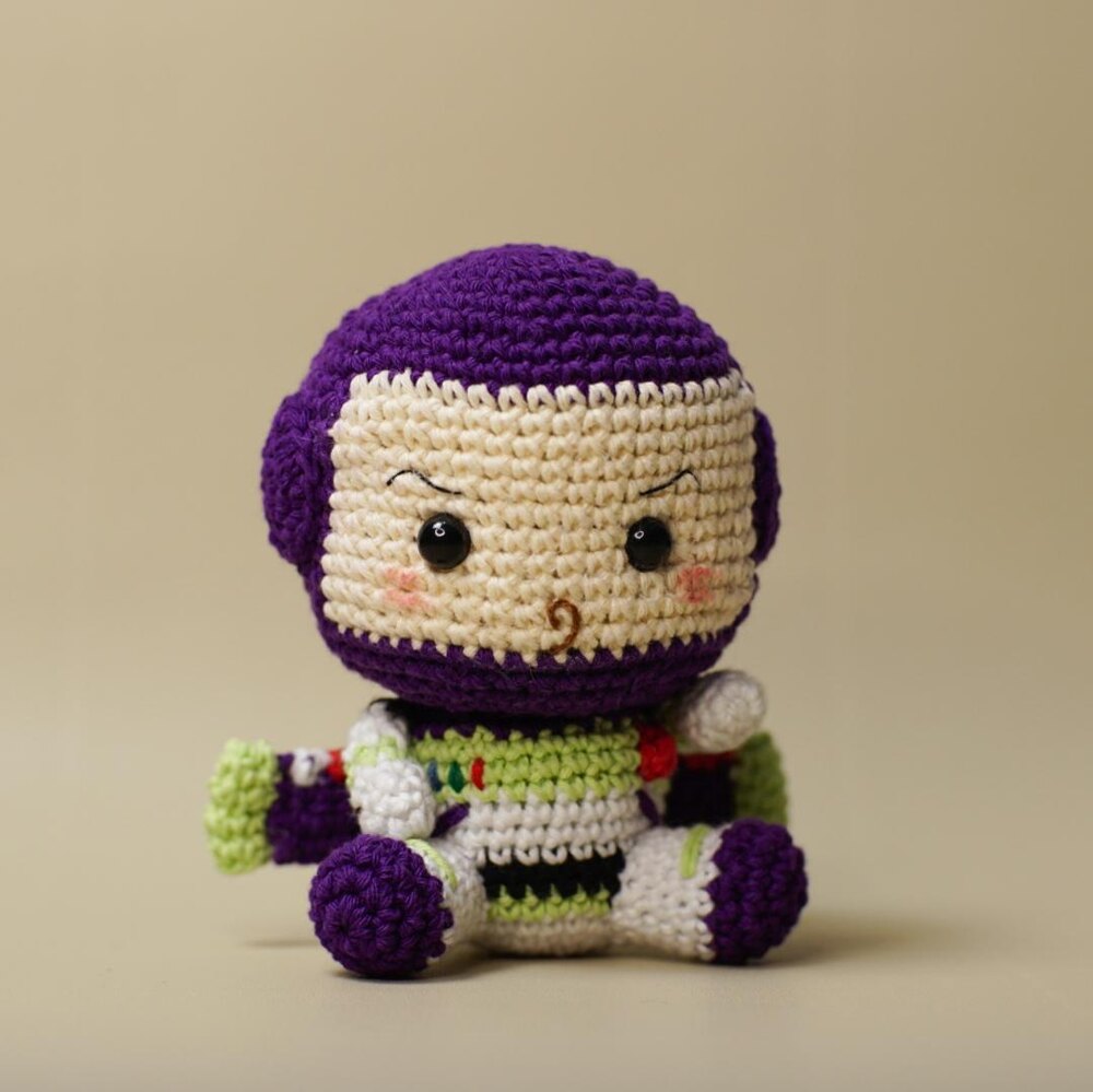 Buzz lightyear crochet hat deals