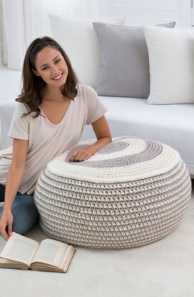 Stylish Pouf in Red Heart Grande - LW4526