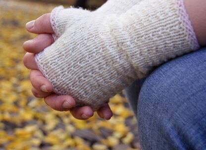 Frostweed Mitts