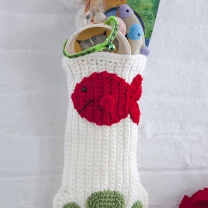 Cat Paws Christmas Stocking in Red Heart Super Saver Economy Solids - LW2626