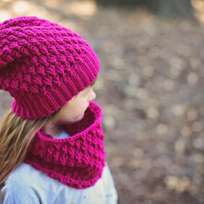 Raspberry Slouch Beanie & Cowl