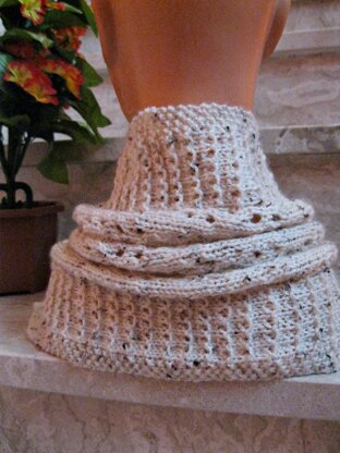 Vintage cowl