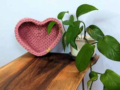 Heart Shaped Nesting Baskets