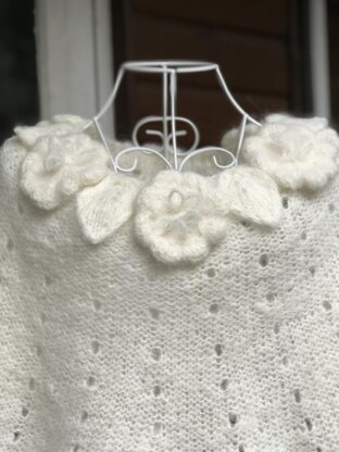 Dressed in White Capelet