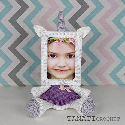 Crochet Pattern of Photo Frame UNICORN