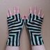 Mitred Mitts