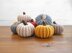 Adorable crochet pumpkins that look knit