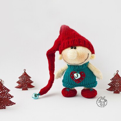 Christmas gnome doll knitting flat