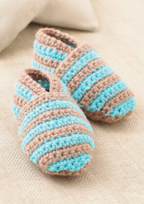 Shoes in Sirdar Snuggly 4 Ply 50g - 4509