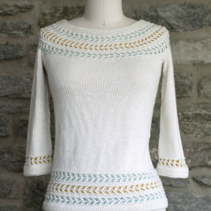 Bizcocho Sweater in Manos del Uruguay Silk Blend Semi-Solid - 2014B