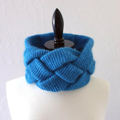 Braided Cowl