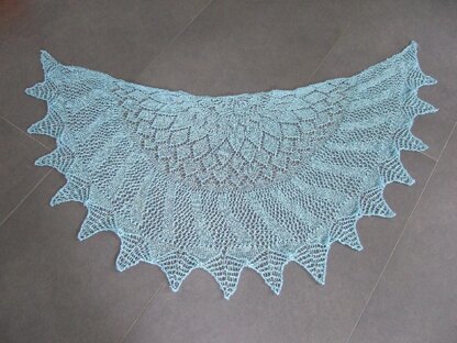 Bright sunlight shawl