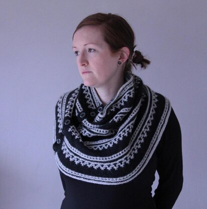 Lissanover Cowl