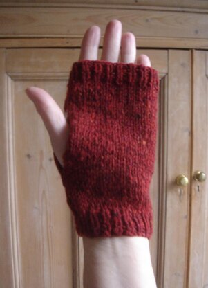 Fox Face DK fingerless gloves/mitts