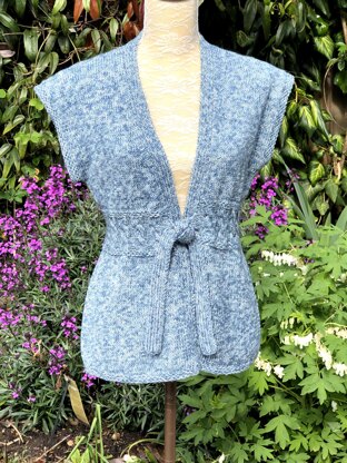 Gilet with Tie Front