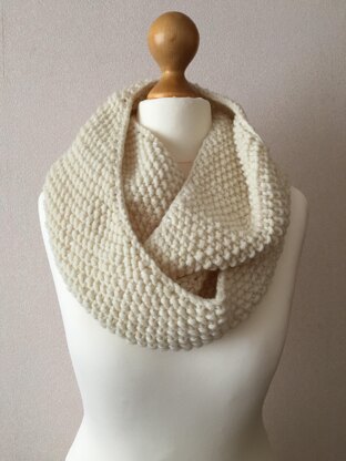 Seed stitch infinity scarf