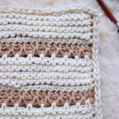 Peaks and Purls Potholder