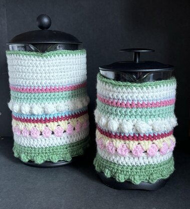 Vintage Cafetiere & Mug Cosy