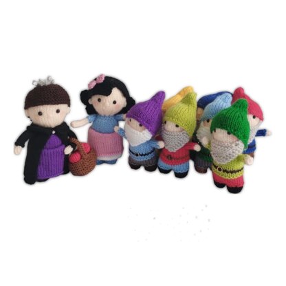 Snow White Pantomime Dolls