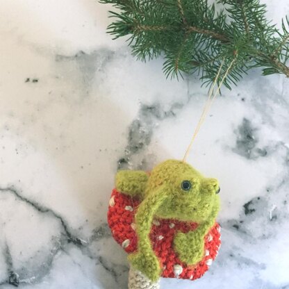 Frog on a toadstool ornament