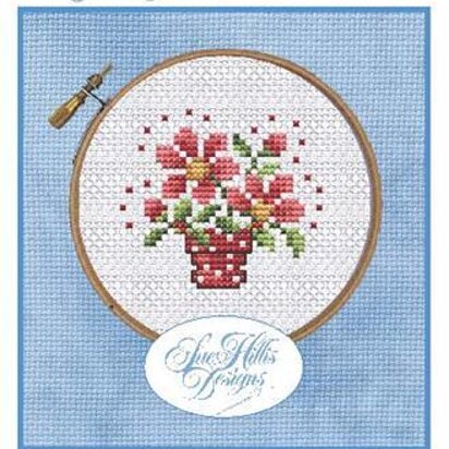 Imaginating Floral Bouquet Cross Stitch Kit - 2.4in x 2.1in