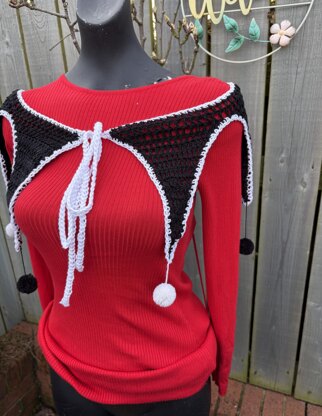 Pompom Crochet Collar