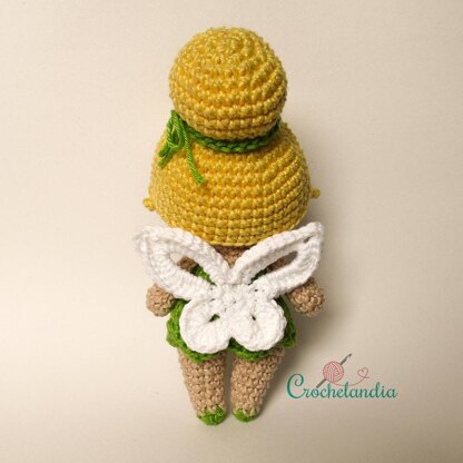 Tinker Bell amigurumi doll - crochet pattern by Crochelandia