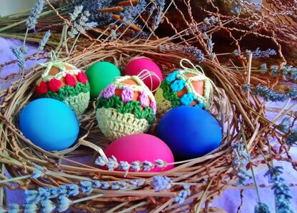 Flower Decor For Easter Eggs