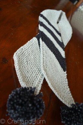 Side Stripe Scarf