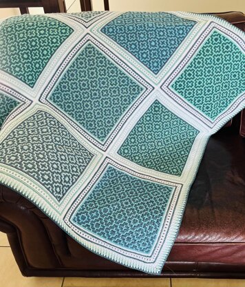 Aegean Ripple Mosaic Blanket