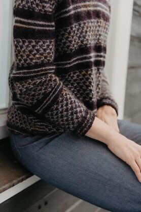 Thuraya Sweater