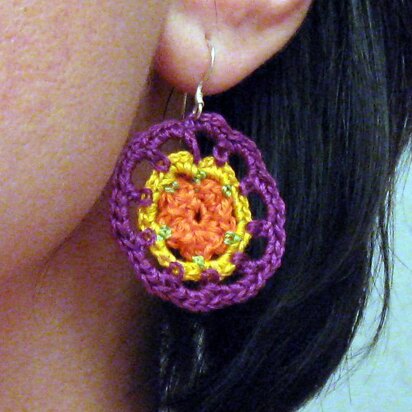 Round Flower Earrings