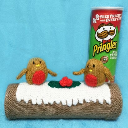 Christmas Yule Log with Robins Pringles Cover