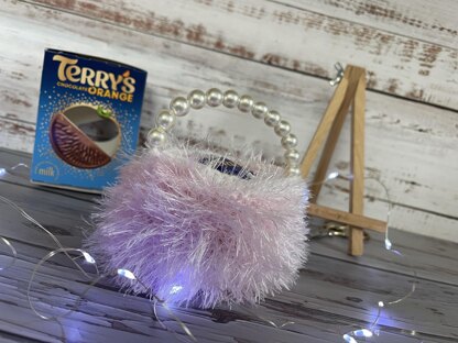 Feather & Pearls Handbag Chocolate Orange Cover Knitting Pattern