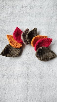 Knitted Leaves