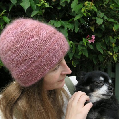 Scattered Kisses Hat